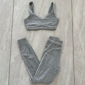 ALO Yoga Gray Sports Bra and Leggings Set
